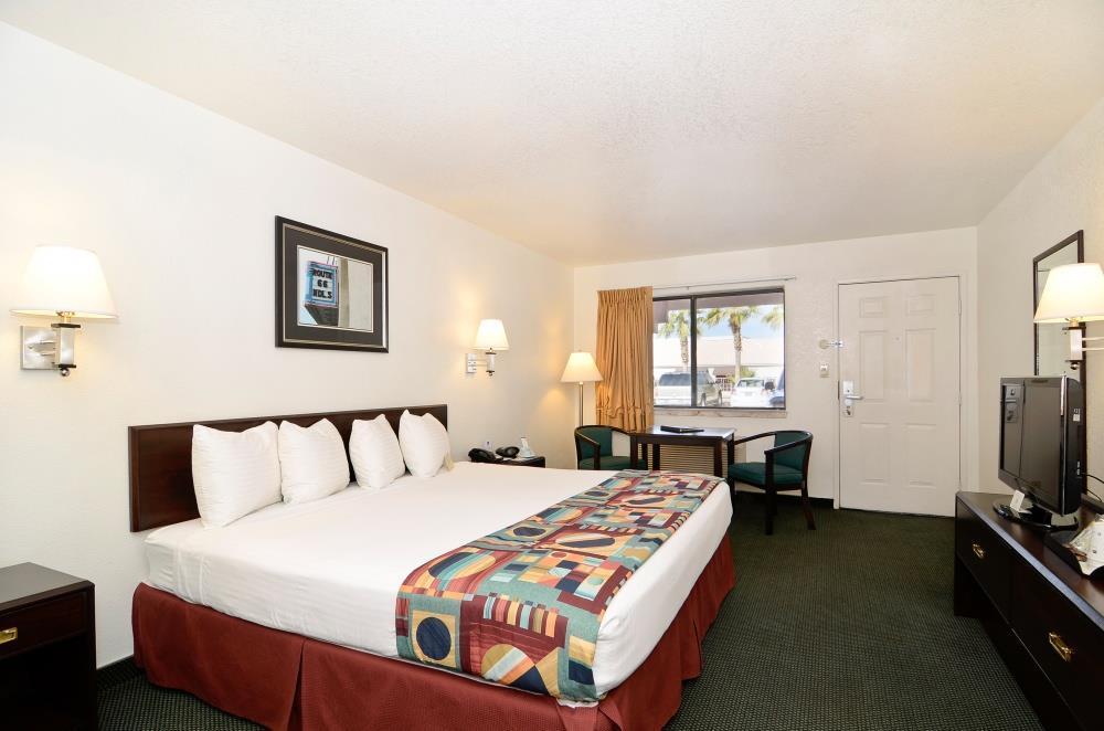 Best Western Colorado River Inn Needles Exterior photo